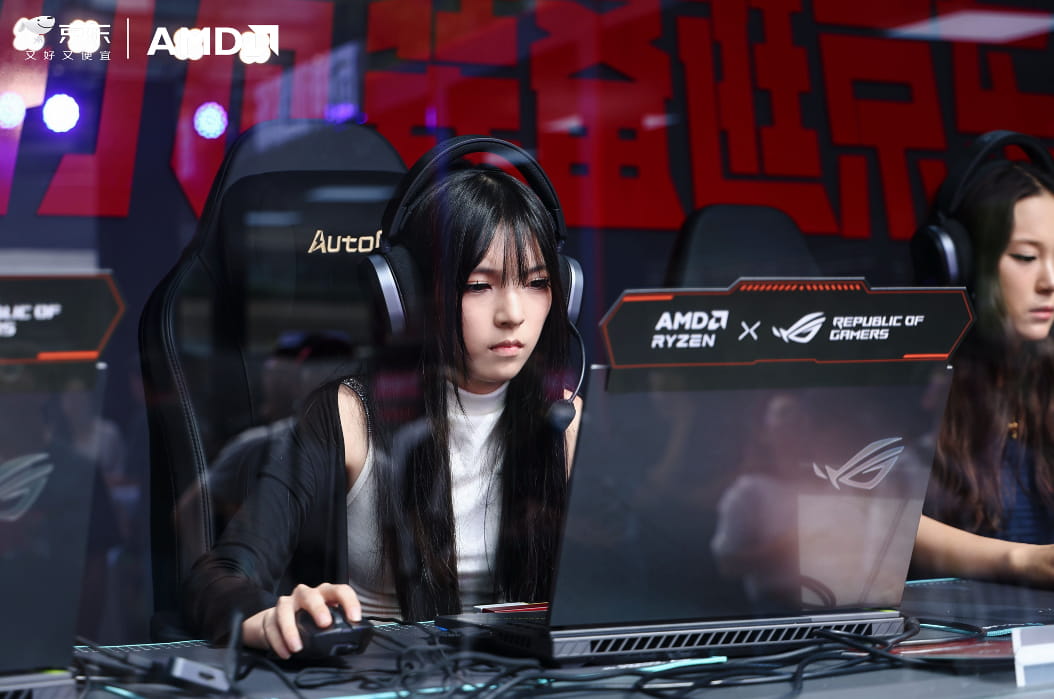 打瓦选AMD，千帧显实力！AMD京东电竞嘉年华成都站燃情收官